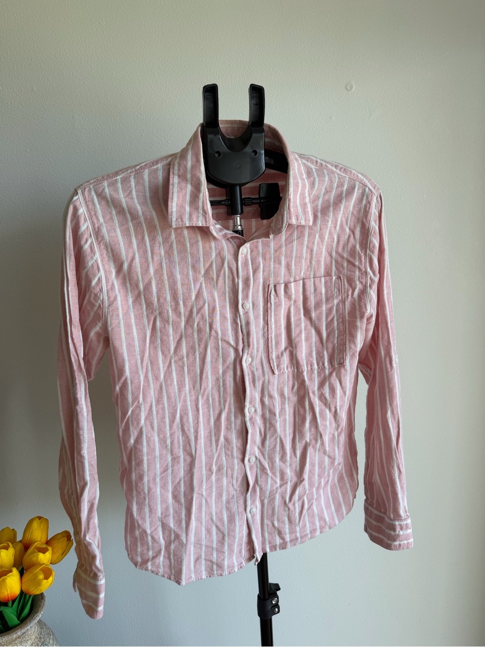 Zara Men's Pink and White Striped Button-Down Shirt